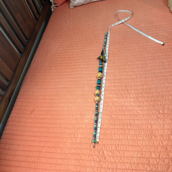 Vintage Unique Wooden Beaded Necklace With A Hand Carved & Painted Bird - Picture 9 of 14